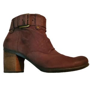 Josef Seibel Suede Brown Ankle Boots. Chunky Stacked Heel. Size 38 (7-7.5)